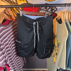 O'Neill Mens Black Cargo Board Shorts Swim Trunks Size 30 Embroidered Logo